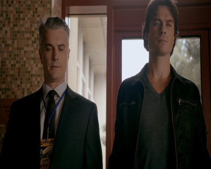 VampireDiaries-dot-nl_VampireDiaries-8x02TodayWillBeDifferent0086.jpg