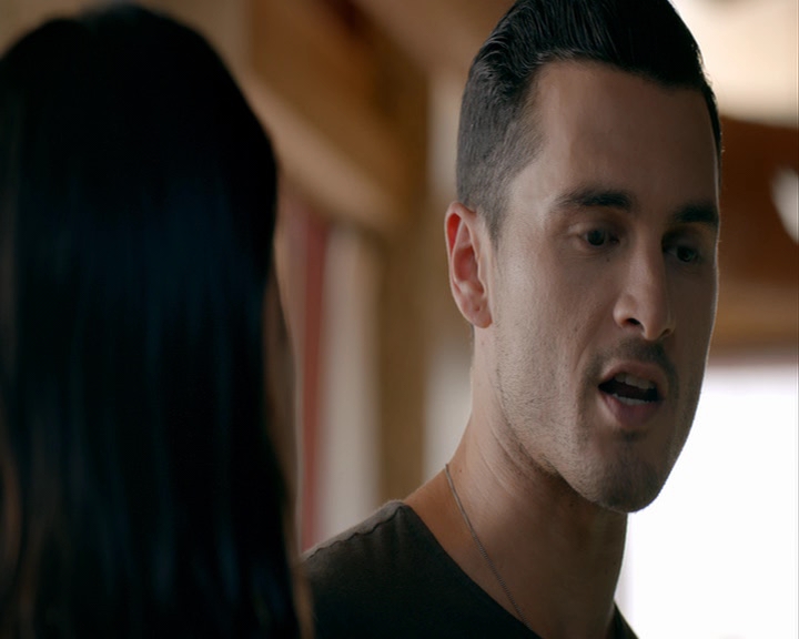 VampireDiaries-dot-nl_VampireDiaries-8x02TodayWillBeDifferent0466.jpg