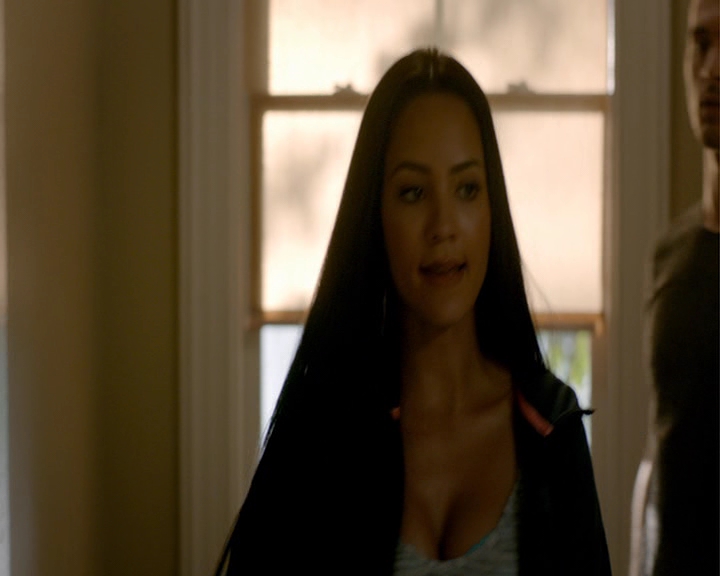 VampireDiaries-dot-nl_VampireDiaries-8x02TodayWillBeDifferent0791.jpg