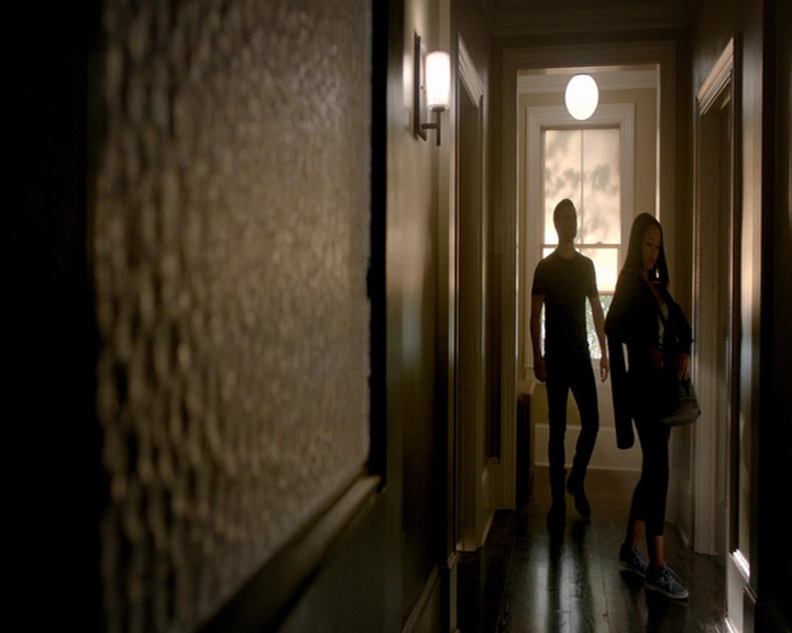 VampireDiaries-dot-nl_VampireDiaries-8x02TodayWillBeDifferent0792.jpg