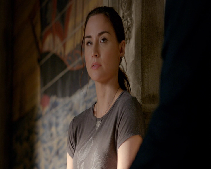 VampireDiaries-dot-nl_VampireDiaries-8x02TodayWillBeDifferent1299.jpg