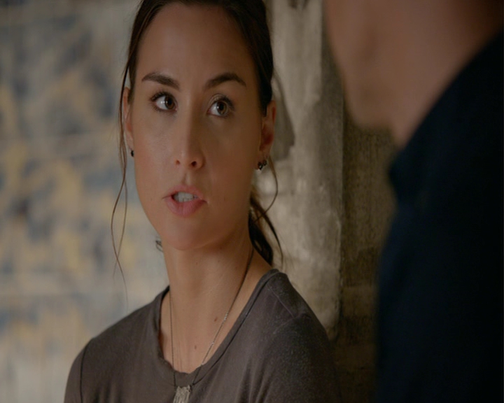 VampireDiaries-dot-nl_VampireDiaries-8x02TodayWillBeDifferent1309.jpg