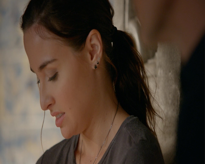 VampireDiaries-dot-nl_VampireDiaries-8x02TodayWillBeDifferent1323.jpg