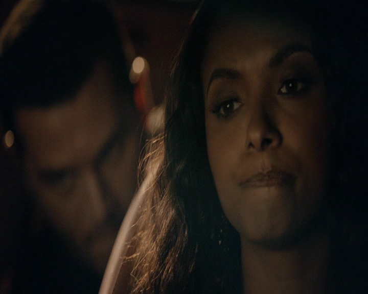 VampireDiaries-dot-nl_VampireDiaries-8x02TodayWillBeDifferent1364.jpg