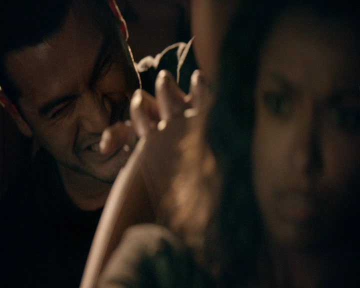 VampireDiaries-dot-nl_VampireDiaries-8x02TodayWillBeDifferent1377.jpg
