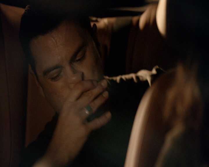 VampireDiaries-dot-nl_VampireDiaries-8x02TodayWillBeDifferent1383.jpg