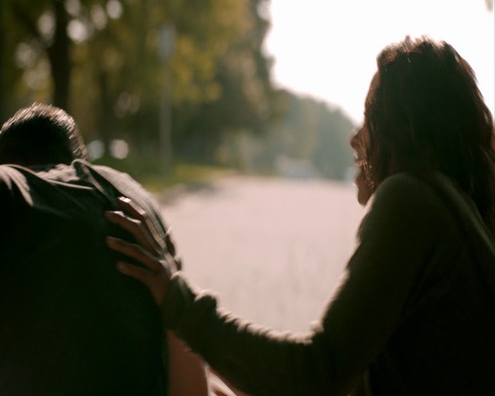 VampireDiaries-dot-nl_VampireDiaries-8x02TodayWillBeDifferent1389.jpg