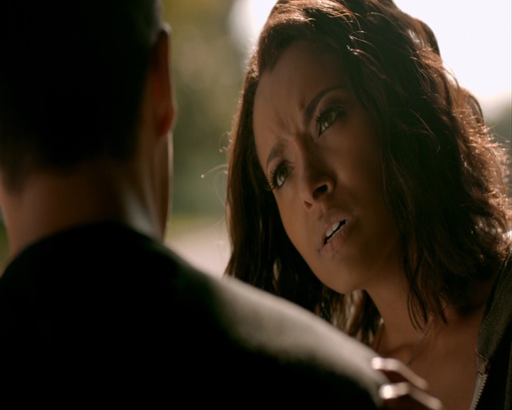 VampireDiaries-dot-nl_VampireDiaries-8x02TodayWillBeDifferent1403.jpg