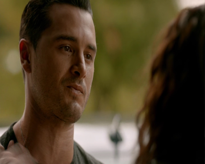 VampireDiaries-dot-nl_VampireDiaries-8x02TodayWillBeDifferent1414.jpg