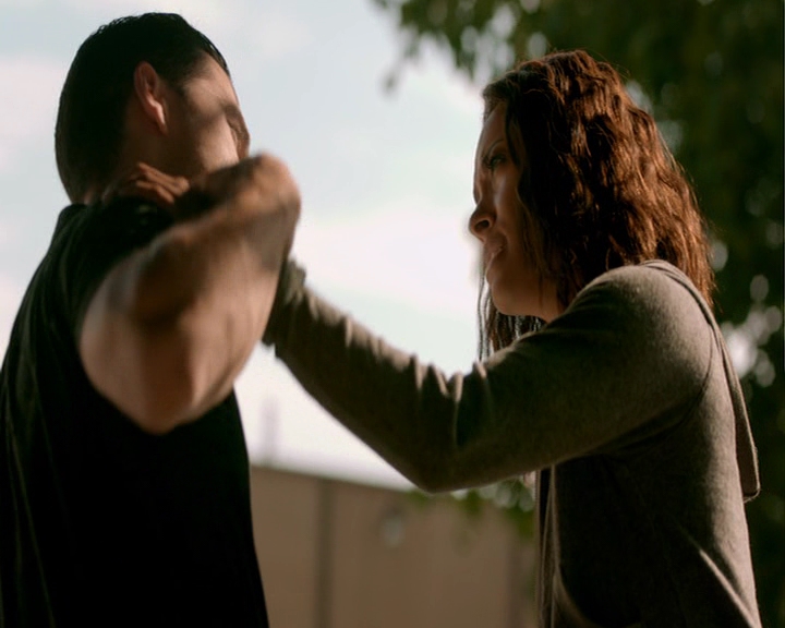 VampireDiaries-dot-nl_VampireDiaries-8x02TodayWillBeDifferent1415.jpg