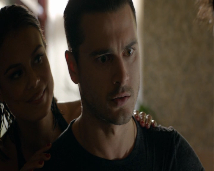 VampireDiaries-dot-nl_VampireDiaries-8x02TodayWillBeDifferent2014.jpg VampireDiaries-dot-nl_VampireDiaries-8x02TodayWillBeDifferent2014.jpg