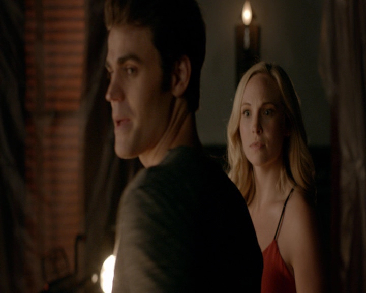 VampireDiaries-dot-nl_VampireDiaries-8x02TodayWillBeDifferent2178.jpg