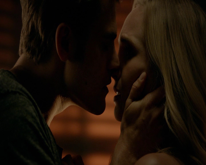 VampireDiaries-dot-nl_VampireDiaries-8x02TodayWillBeDifferent2294.jpg