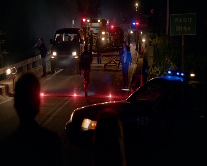 VampireDiaries-dot-nl_VampireDiaries-8x03YouDecidedThatIWasWorthSaving0051.jpg