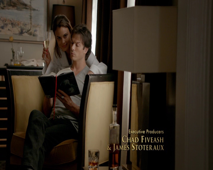 VampireDiaries-dot-nl_VampireDiaries-8x03YouDecidedThatIWasWorthSaving0181.jpg