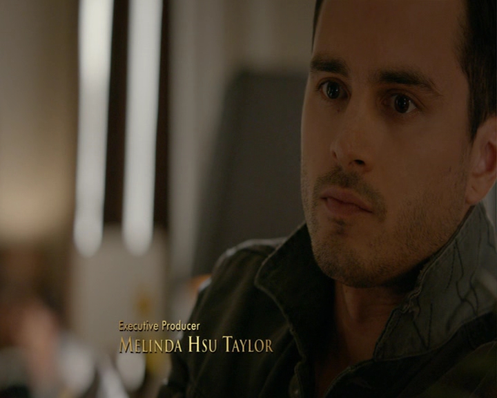VampireDiaries-dot-nl_VampireDiaries-8x03YouDecidedThatIWasWorthSaving0184.jpg