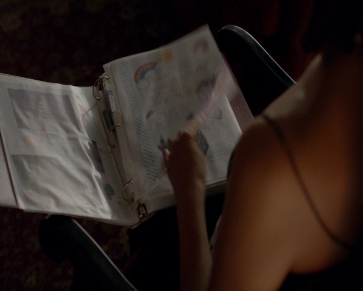 VampireDiaries-dot-nl_VampireDiaries-8x03YouDecidedThatIWasWorthSaving0658.jpg
