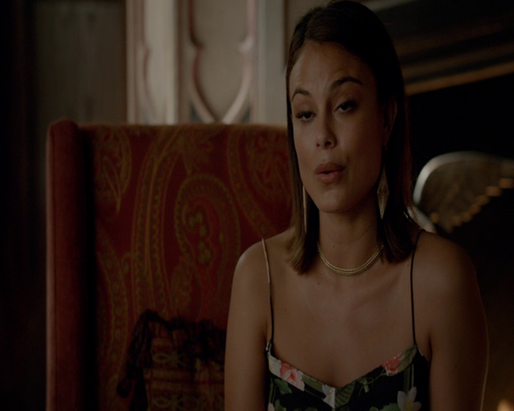 VampireDiaries-dot-nl_VampireDiaries-8x03YouDecidedThatIWasWorthSaving0688.jpg