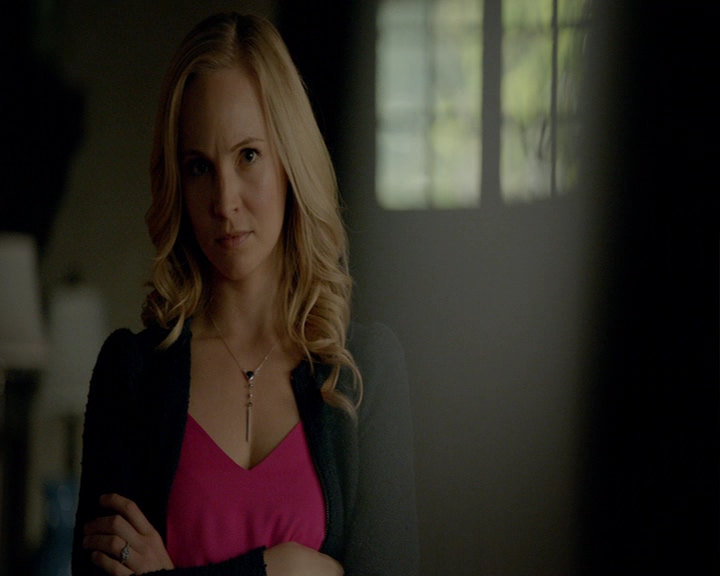 VampireDiaries-dot-nl_VampireDiaries-8x03YouDecidedThatIWasWorthSaving0695.jpg