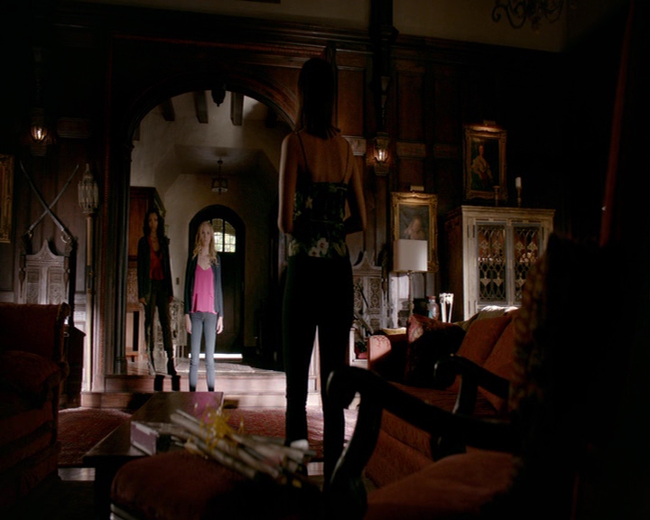 VampireDiaries-dot-nl_VampireDiaries-8x03YouDecidedThatIWasWorthSaving0740.jpg