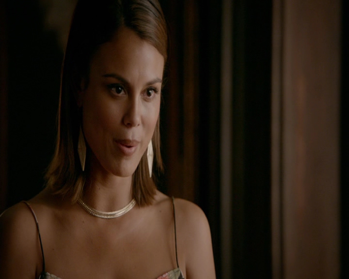 VampireDiaries-dot-nl_VampireDiaries-8x03YouDecidedThatIWasWorthSaving0948.jpg