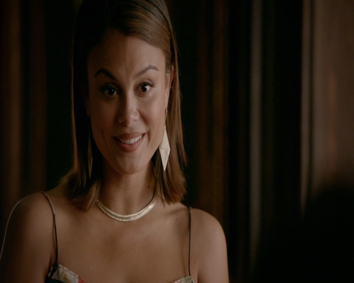 VampireDiaries-dot-nl_VampireDiaries-8x03YouDecidedThatIWasWorthSaving0953.jpg