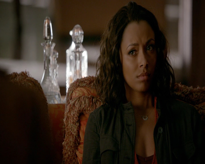 VampireDiaries-dot-nl_VampireDiaries-8x03YouDecidedThatIWasWorthSaving0954.jpg