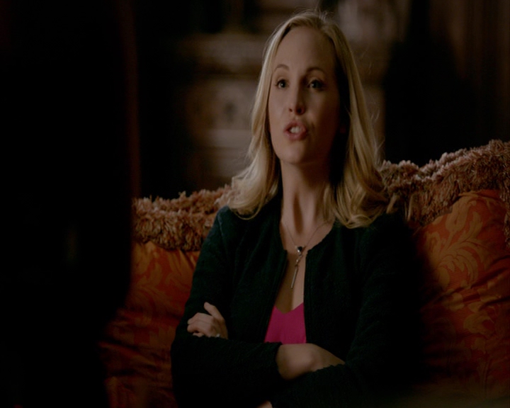 VampireDiaries-dot-nl_VampireDiaries-8x03YouDecidedThatIWasWorthSaving0955.jpg