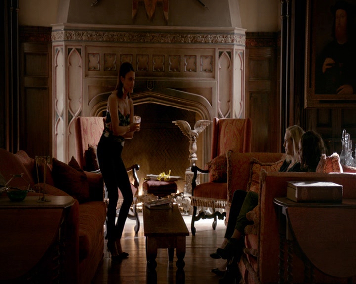 VampireDiaries-dot-nl_VampireDiaries-8x03YouDecidedThatIWasWorthSaving0958.jpg