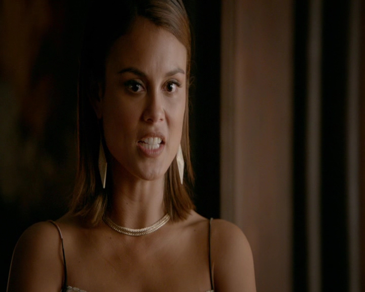 VampireDiaries-dot-nl_VampireDiaries-8x03YouDecidedThatIWasWorthSaving0961.jpg