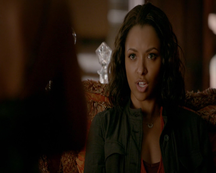 VampireDiaries-dot-nl_VampireDiaries-8x03YouDecidedThatIWasWorthSaving0972.jpg