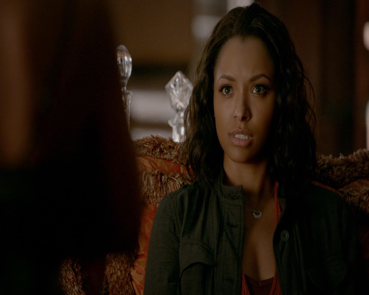 VampireDiaries-dot-nl_VampireDiaries-8x03YouDecidedThatIWasWorthSaving0973.jpg