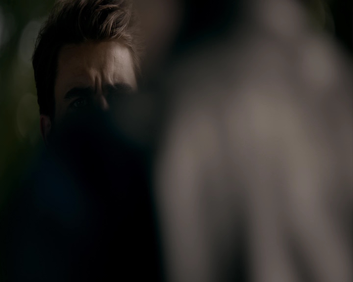 VampireDiaries-dot-nl_VampireDiaries-8x03YouDecidedThatIWasWorthSaving1856.jpg