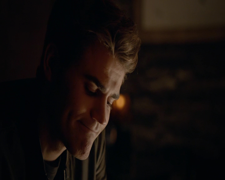 VampireDiaries-dot-nl_VampireDiaries-8x03YouDecidedThatIWasWorthSaving1990.jpg