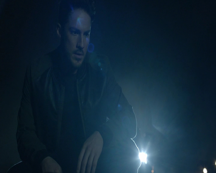 VampireDiaries-dot-nl_VampireDiaries-8x03YouDecidedThatIWasWorthSaving2152.jpg