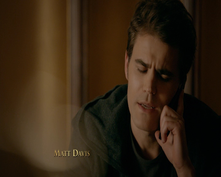 VampireDiaries-dot-nl_VampireDiaries-8x04AnEternityOfMisery0183.jpg