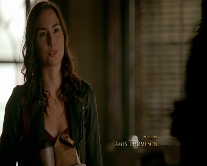 VampireDiaries-dot-nl_VampireDiaries-8x04AnEternityOfMisery0230.jpg VampireDiaries-dot-nl_VampireDiaries-8x04AnEternityOfMisery0230.jpg