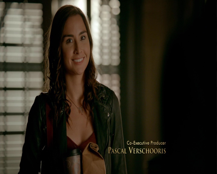 VampireDiaries-dot-nl_VampireDiaries-8x04AnEternityOfMisery0242.jpg VampireDiaries-dot-nl_VampireDiaries-8x04AnEternityOfMisery0242.jpg