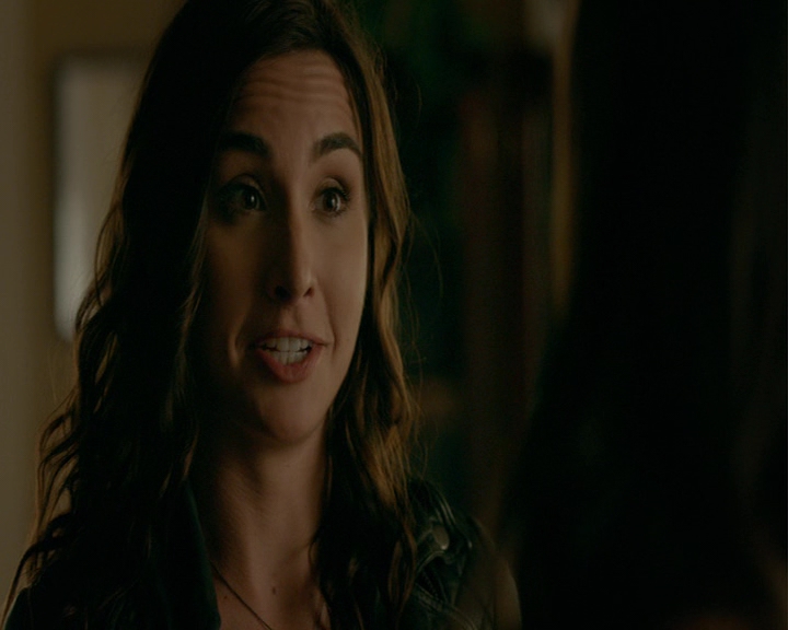 VampireDiaries-dot-nl_VampireDiaries-8x04AnEternityOfMisery0654.jpg