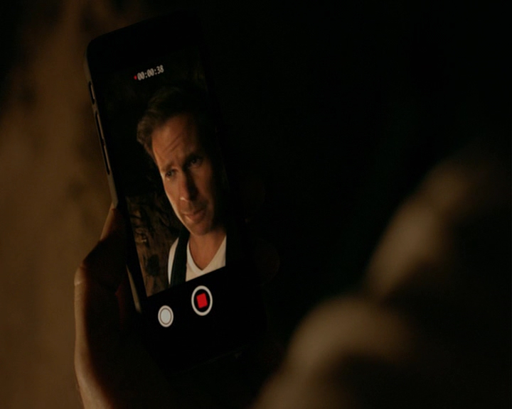 VampireDiaries-dot-nl_VampireDiaries-8x04AnEternityOfMisery1545.jpg