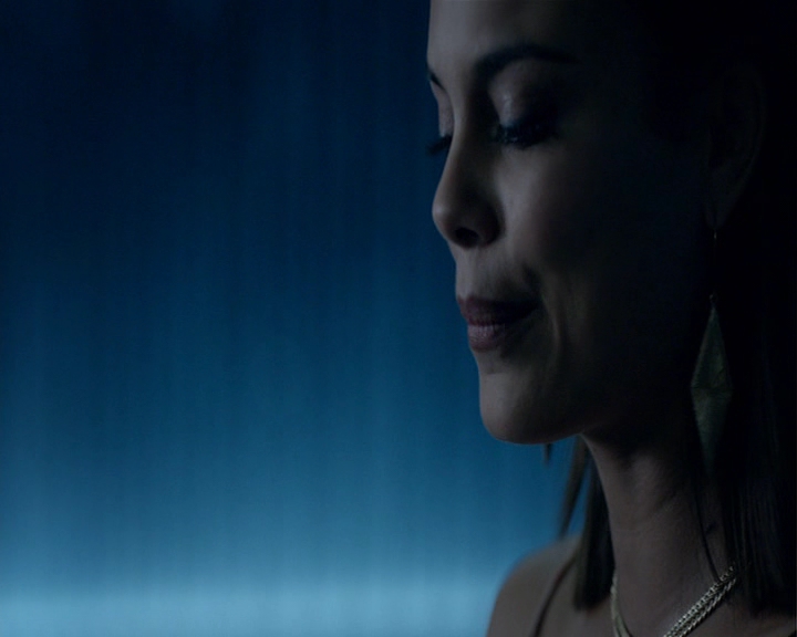 VampireDiaries-dot-nl_VampireDiaries-8x04AnEternityOfMisery1784.jpg