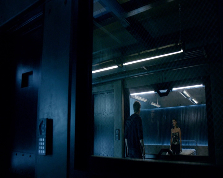 VampireDiaries-dot-nl_VampireDiaries-8x04AnEternityOfMisery1790.jpg