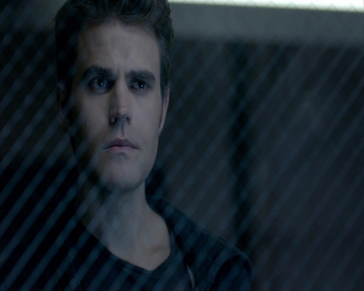 VampireDiaries-dot-nl_VampireDiaries-8x04AnEternityOfMisery1792.jpg