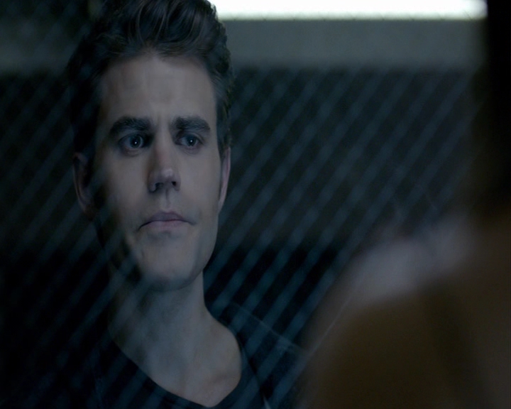 VampireDiaries-dot-nl_VampireDiaries-8x04AnEternityOfMisery1798.jpg