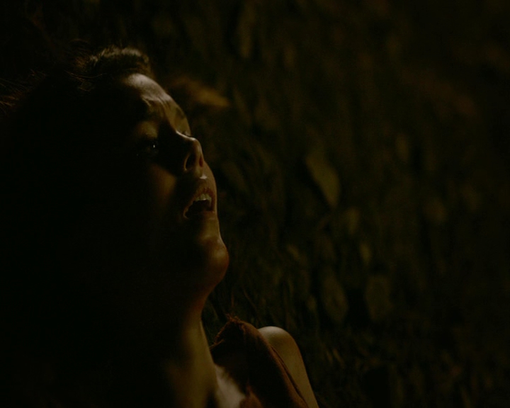VampireDiaries-dot-nl_VampireDiaries-8x04AnEternityOfMisery1865.jpg