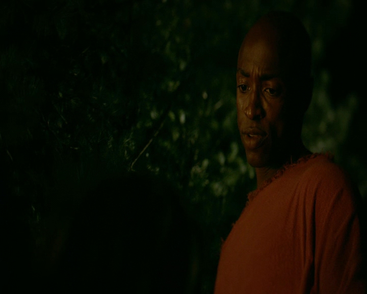 VampireDiaries-dot-nl_VampireDiaries-8x04AnEternityOfMisery1883.jpg
