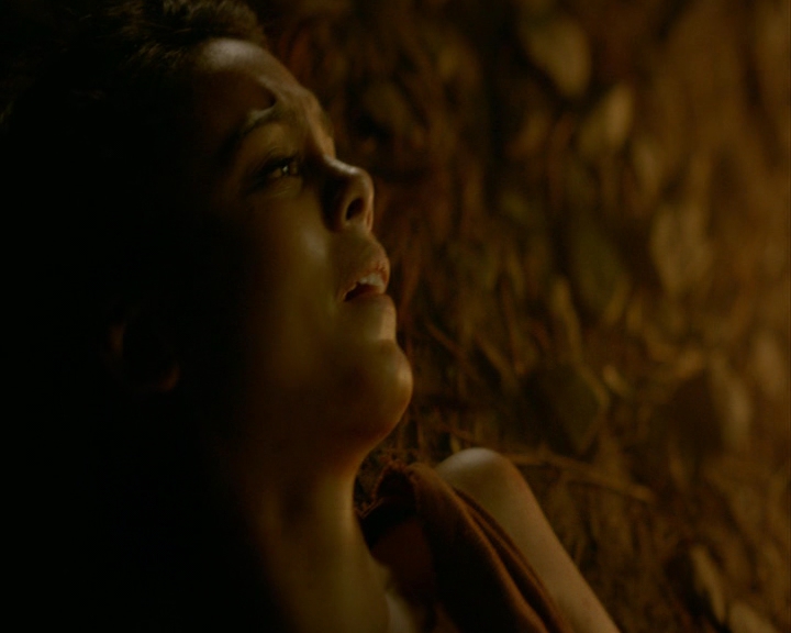 VampireDiaries-dot-nl_VampireDiaries-8x04AnEternityOfMisery1892.jpg
