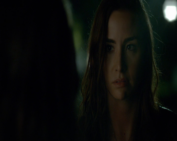 VampireDiaries-dot-nl_VampireDiaries-8x04AnEternityOfMisery2299.jpg
