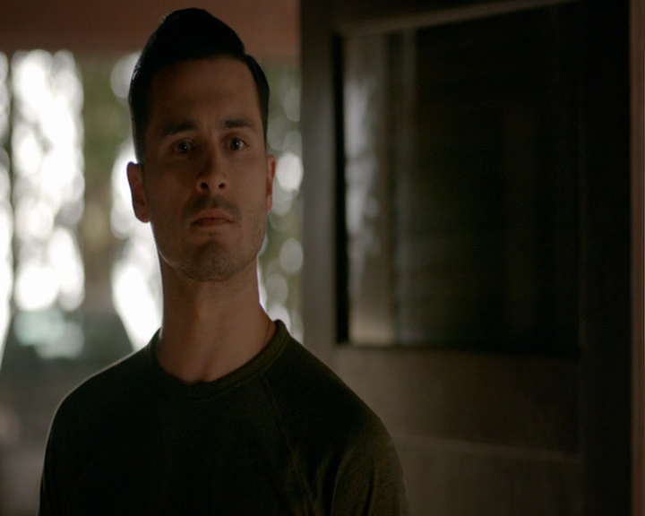 VampireDiaries-dot-nl_VampireDiaries-8x05ComingHomeWasAMistake0327.jpg VampireDiaries-dot-nl_VampireDiaries-8x05ComingHomeWasAMistake0327.jpg