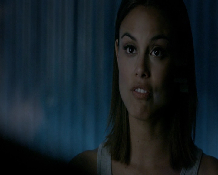 VampireDiaries-dot-nl_VampireDiaries-8x05ComingHomeWasAMistake0840.jpg
